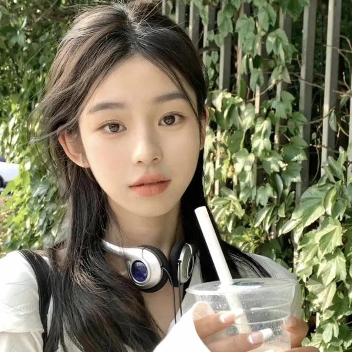 重返十岁，我带老妈逆风翻盘